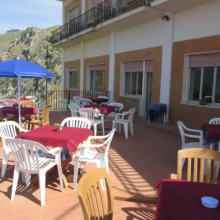 Hotel Panorama Di Sicilia 2*