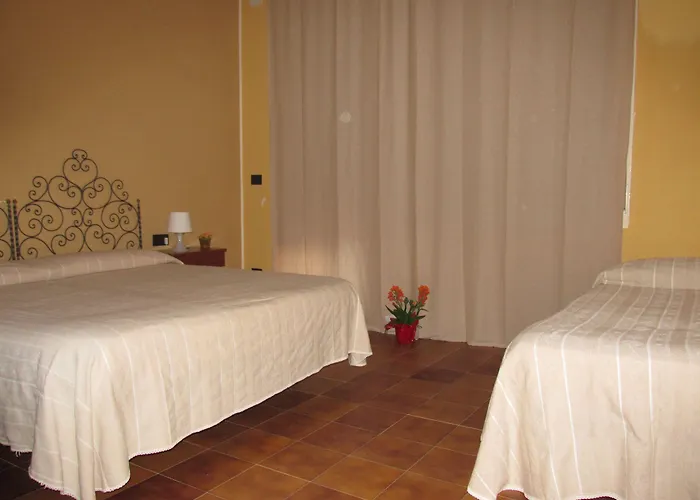 西西莉亚全景酒店 酒店